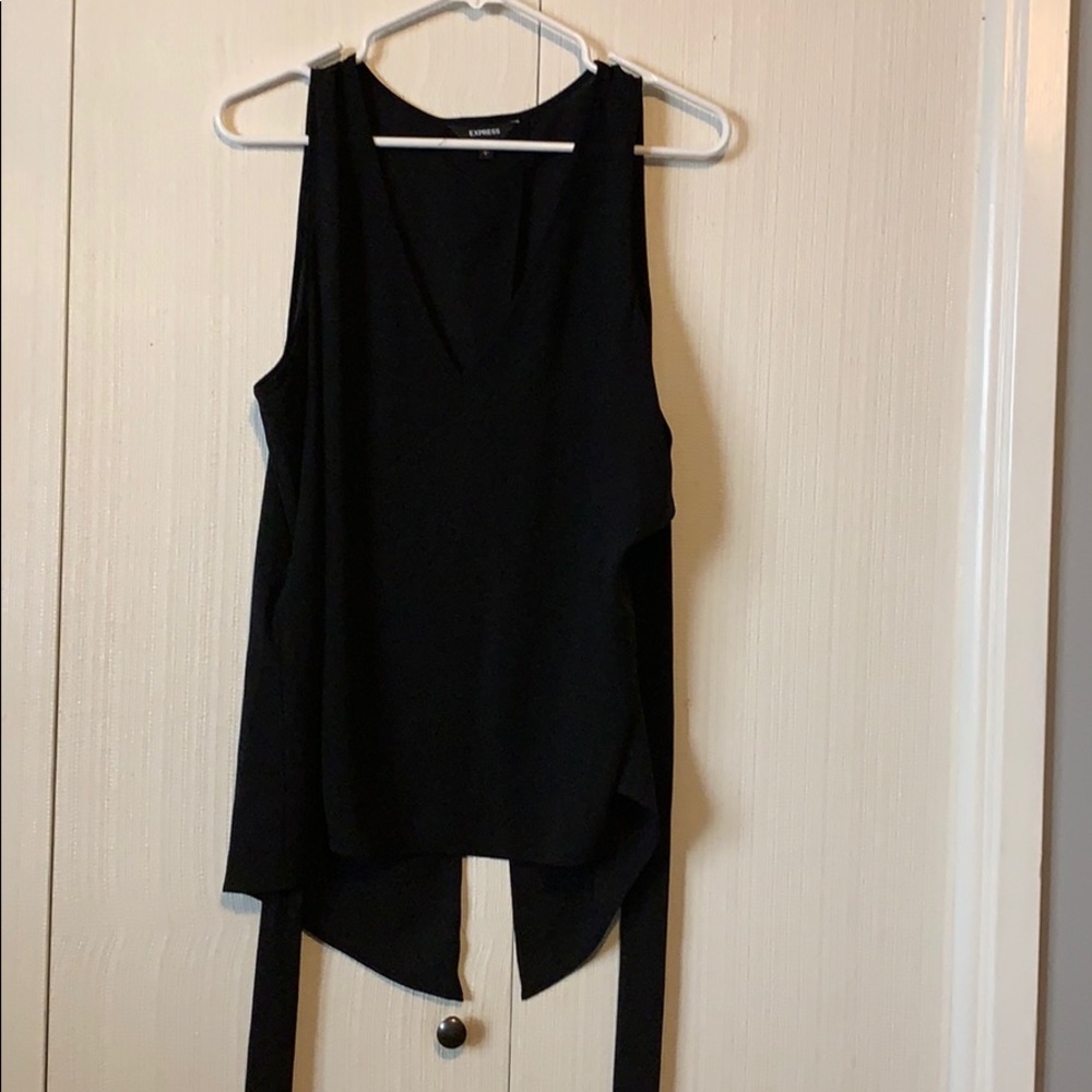 Black express L open back top